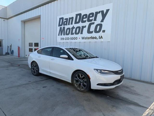 2015 Chrysler 200 S