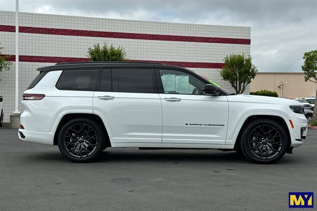 2025 Jeep Grand Cherokee L Summit Reserve 4x4