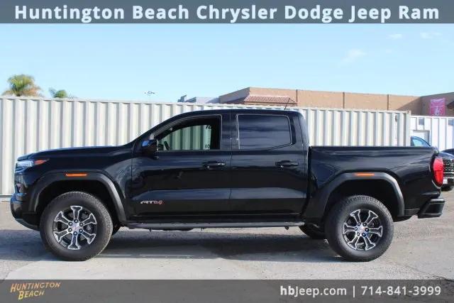 2023 GMC Canyon 4WD Crew Cab Short Box AT4