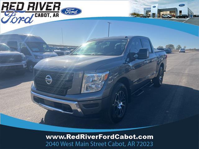 2021 Nissan TITAN Crew Cab SV 4x4 2021 Nissan TITAN Crew Cab SV 4x4