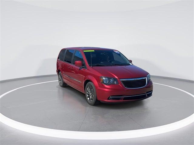 2016 Chrysler Town and Country S 2016 Chrysler Town and Country S