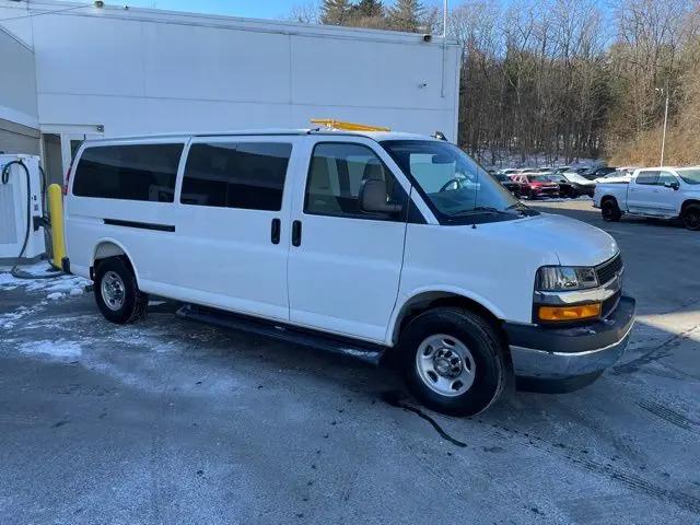 2025 Chevrolet Express Cargo Van RWD 3500 Extended Wheelbase WT