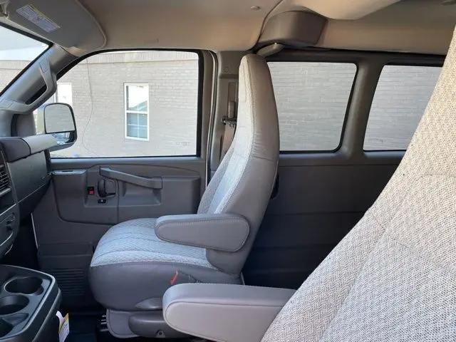 2025 Chevrolet Express Cargo Van RWD 3500 Extended Wheelbase WT