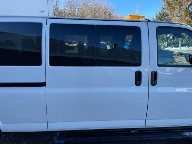 2025 Chevrolet Express Cargo Van RWD 3500 Extended Wheelbase WT