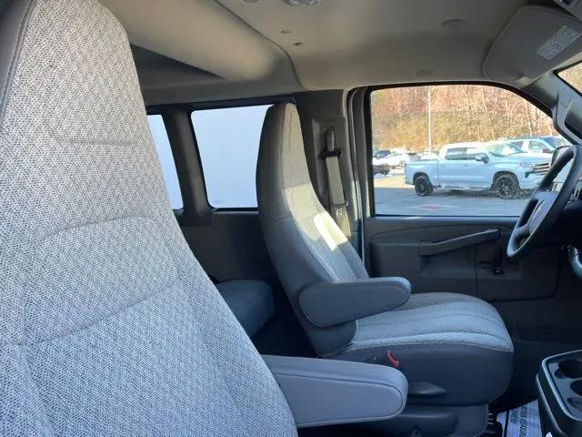 2025 Chevrolet Express Cargo Van RWD 3500 Extended Wheelbase WT