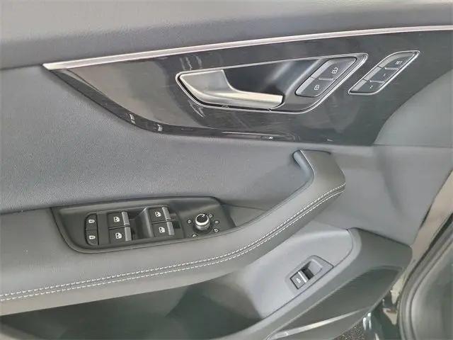 2026 Audi Q7 Premium Plus TFSI quattro tiptronic