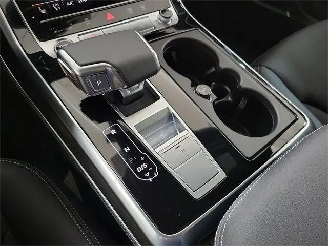 2026 Audi Q7 Premium Plus TFSI quattro tiptronic