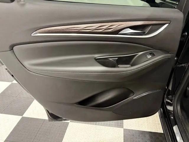 2023 Buick Enclave Avenir AWD