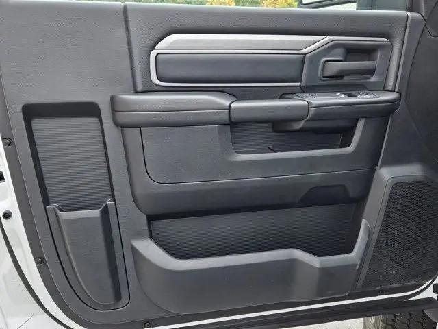 2026 Ram 5500 Tradesman/Big Horn