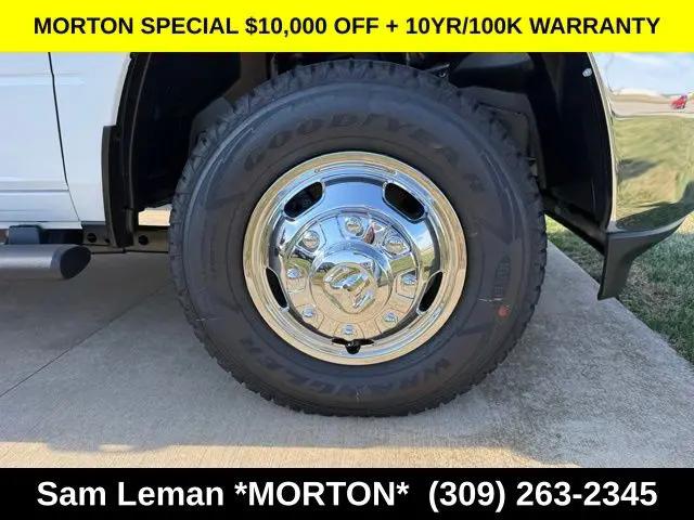 2026 Ram 3500 Tradesman Crew Cab 4x4 8' Box