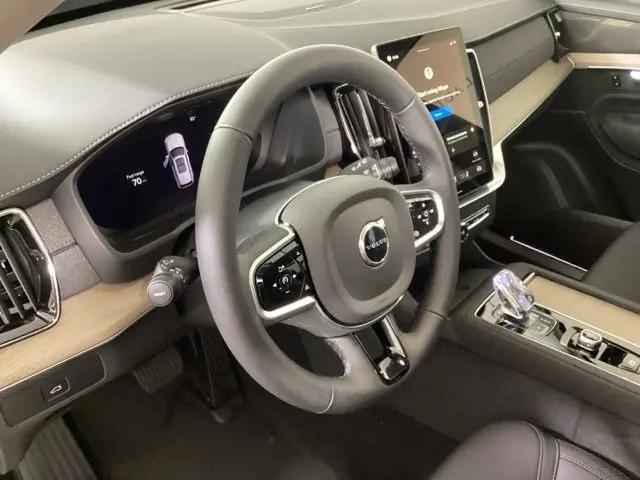 2026 Volvo XC90 Plus, B6 AWD Gas (mild hybrid), Gasoline, Bright, 7 Seats