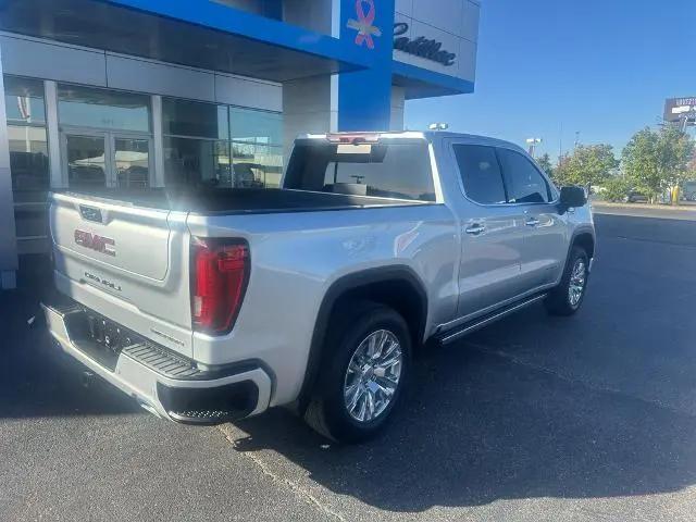 2022 GMC Sierra 1500 4WD Crew Cab Short Box Denali