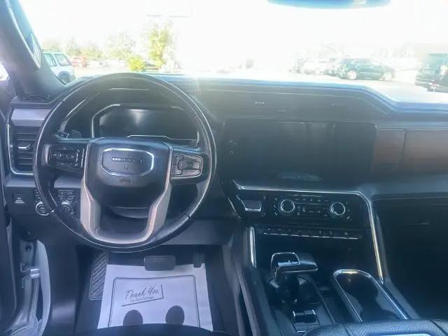 2022 GMC Sierra 1500 4WD Crew Cab Short Box Denali