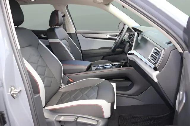 2026 Volkswagen Atlas Peak Edition