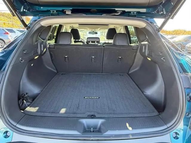 2025 Nissan Murano SL