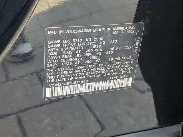 2026 Volkswagen Atlas SE with Technology