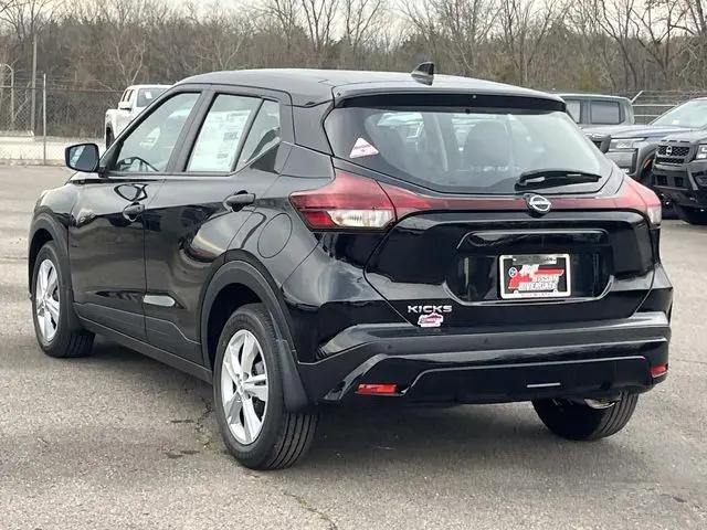 2025 Nissan Kicks S