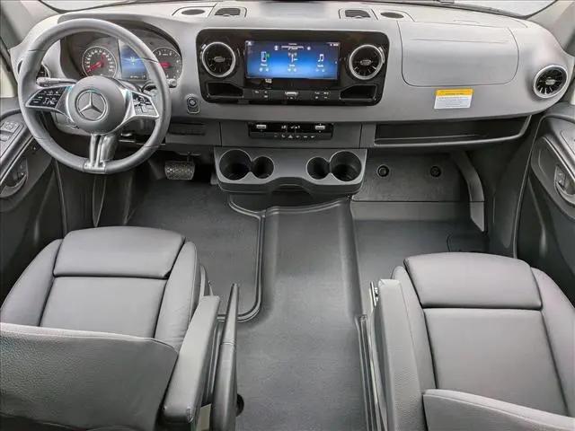 2026 Mercedes-Benz Sprinter 2500 Standard Roof 4-Cyl Diesel HO