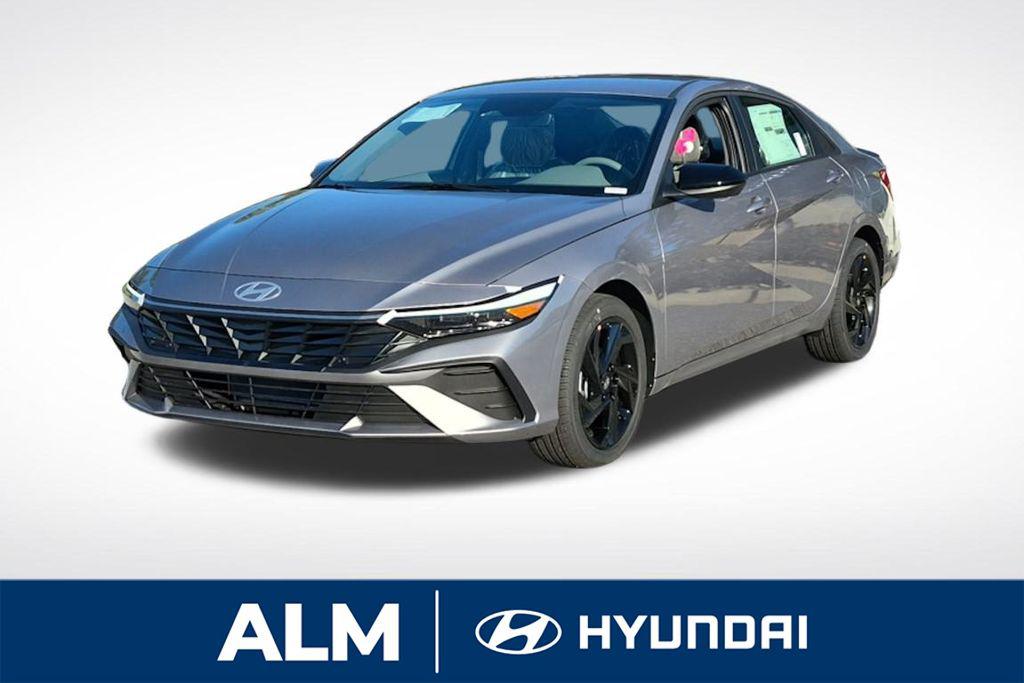 2026 Hyundai Elantra SEL's photo