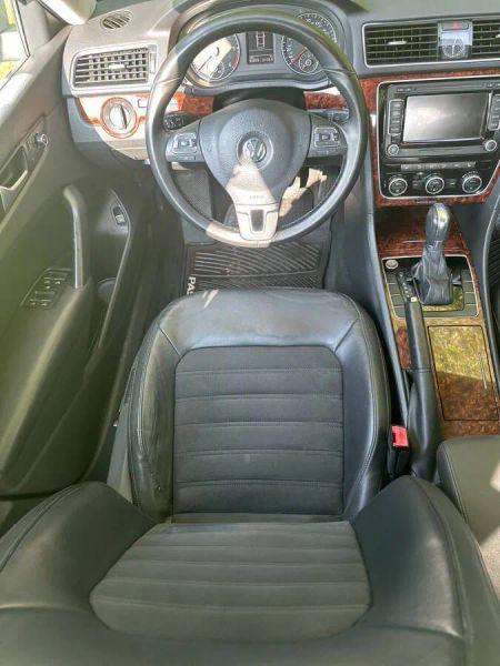 2012 Volkswagen Passat 2.0L TDI SEL Premium