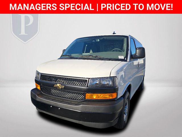 2025 Chevrolet Express Cargo Van RWD 2500 Regular Wheelbase WT