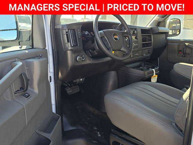 2025 Chevrolet Express Cargo Van RWD 2500 Regular Wheelbase WT