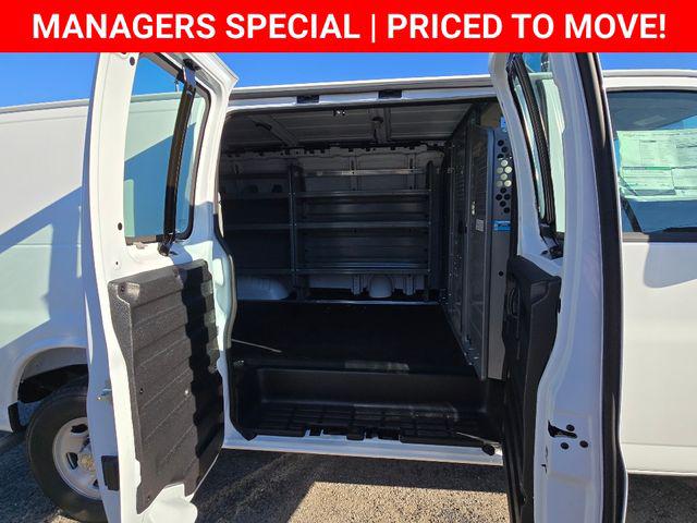 2025 Chevrolet Express Cargo Van RWD 2500 Regular Wheelbase WT