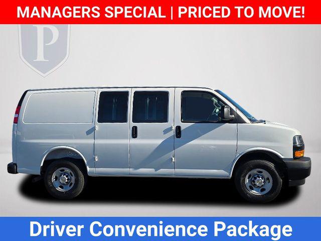 2025 Chevrolet Express Cargo Van RWD 2500 Regular Wheelbase WT