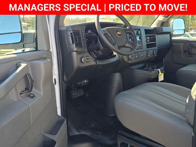 2025 Chevrolet Express Cargo Van RWD 2500 Regular Wheelbase WT