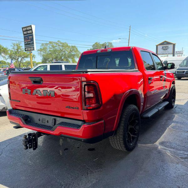 2025 Ram 1500 Big Horn Crew Cab 4x4 5'7" Box