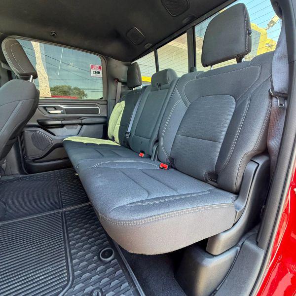 2025 Ram 1500 Big Horn Crew Cab 4x4 5'7" Box