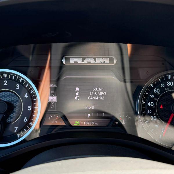 2025 Ram 1500 Big Horn Crew Cab 4x4 5'7" Box