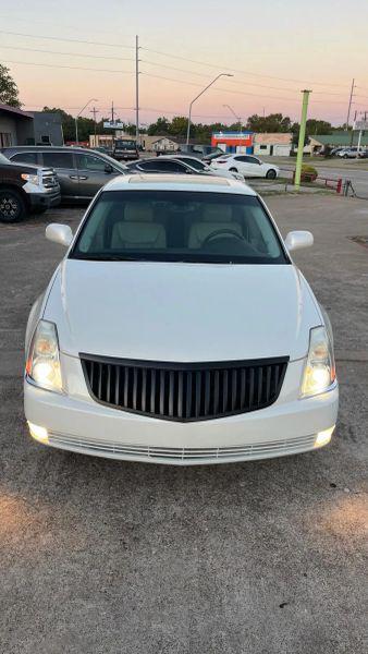 2007 Cadillac DTS V8 for sale in Garland, TX