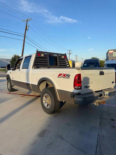 2004 Ford F-250 Lariat