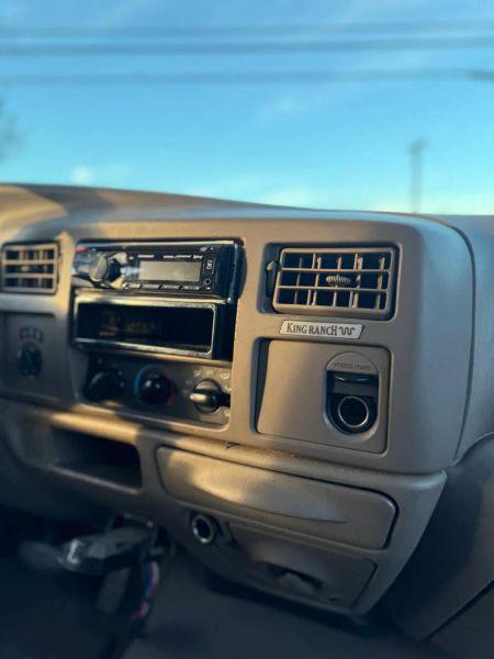 2004 Ford F-250 Lariat