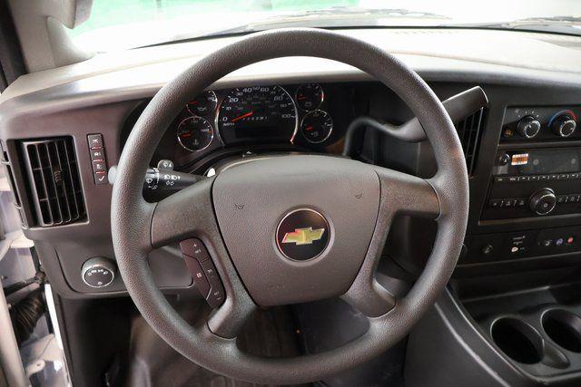 2025 Chevrolet Express Cargo Van RWD 2500 Regular Wheelbase WT
