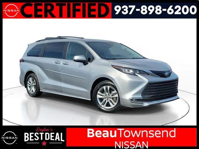 2022 Toyota Sienna XLE for sale near Vandalia, OH
