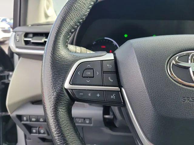 2022 Toyota Sienna XLE