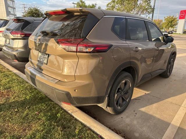 2025 Nissan Rogue SV FWD