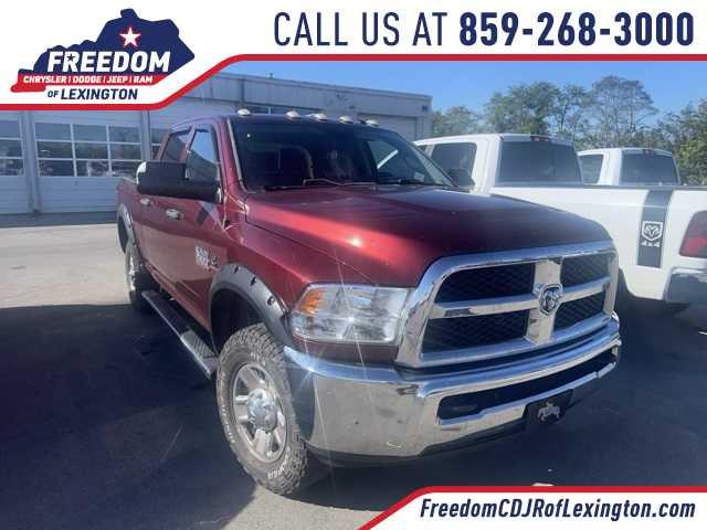 2017 RAM 2500 Tradesman Crew Cab 4x4 64 Box