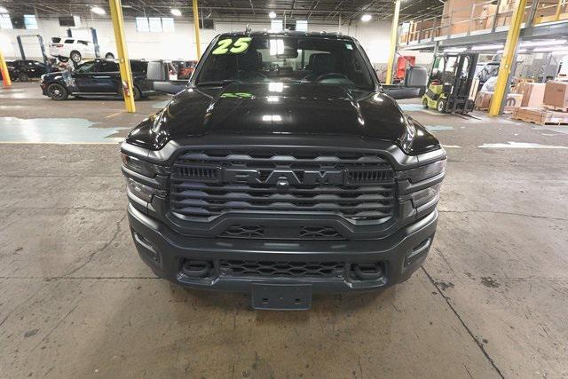 2025 RAM 3500 Tradesman Crew Cab 4x4 8 Box 2025 RAM 3500 Tradesman Crew Cab 4x4 8 Box