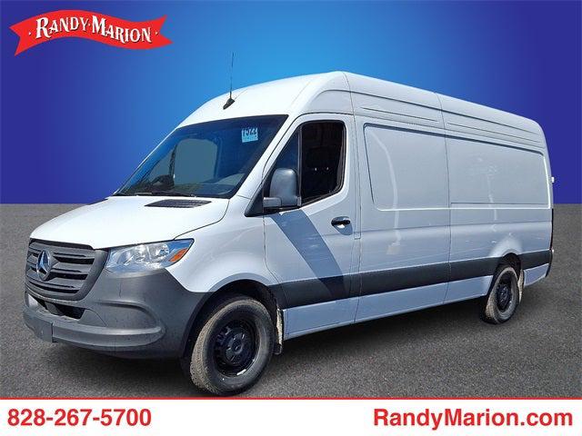 2025 Mercedes-Benz Sprinter 2500 High Roof 4-Cyl Diesel
