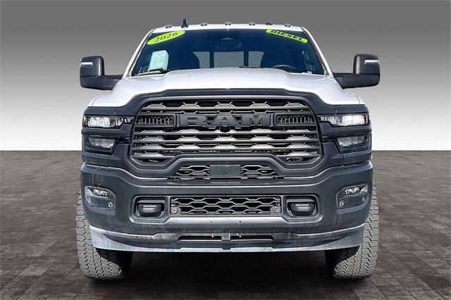 2025 RAM 2500 Tradesman Crew Cab 4x4 8 Box