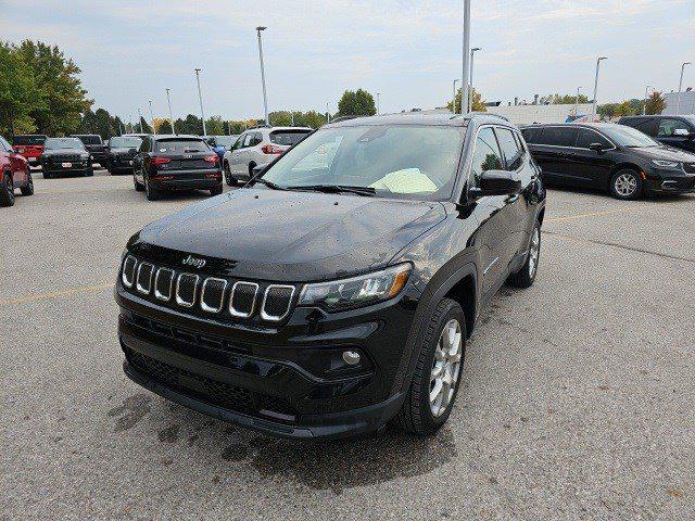 2022 Jeep Compass Latitude Lux 4x4 2022 Jeep Compass Latitude Lux 4x4