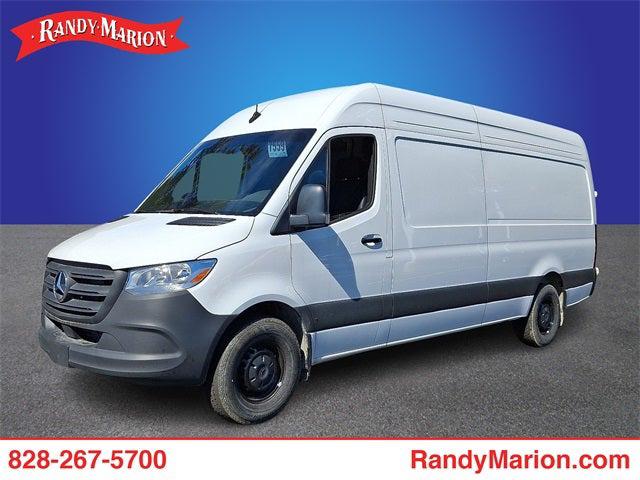 2025 Mercedes-Benz Sprinter 2500 High Roof 4-Cyl Diesel