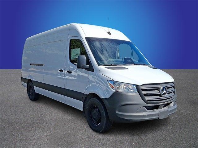 2025 Mercedes-Benz Sprinter 2500 High Roof 4-Cyl Diesel