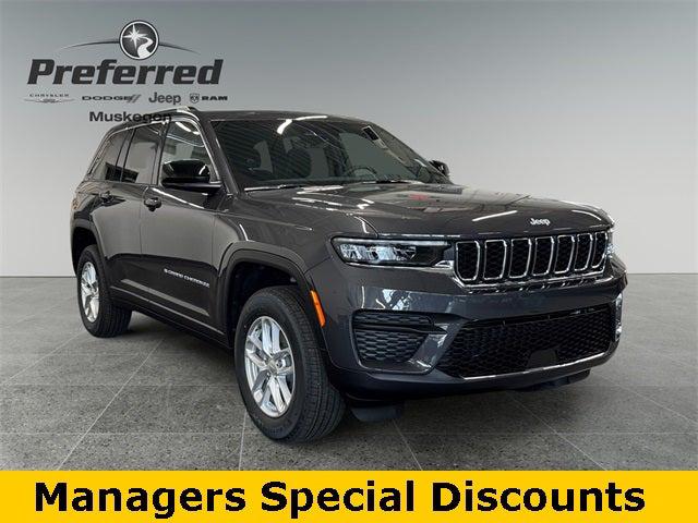 2025 Jeep Grand Cherokee Laredo X 4x4 2025 Jeep Grand Cherokee Laredo X 4x4