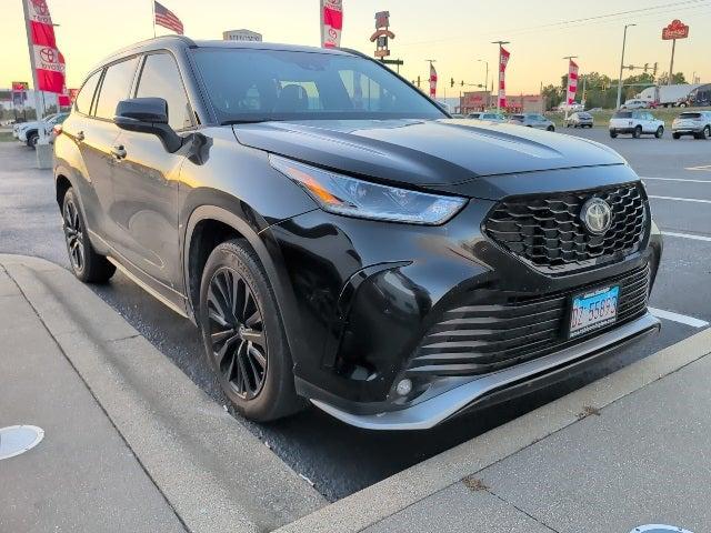 2023 Toyota Highlander XSE