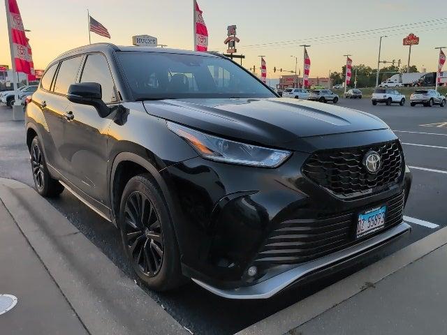 2023 Toyota Highlander XSE