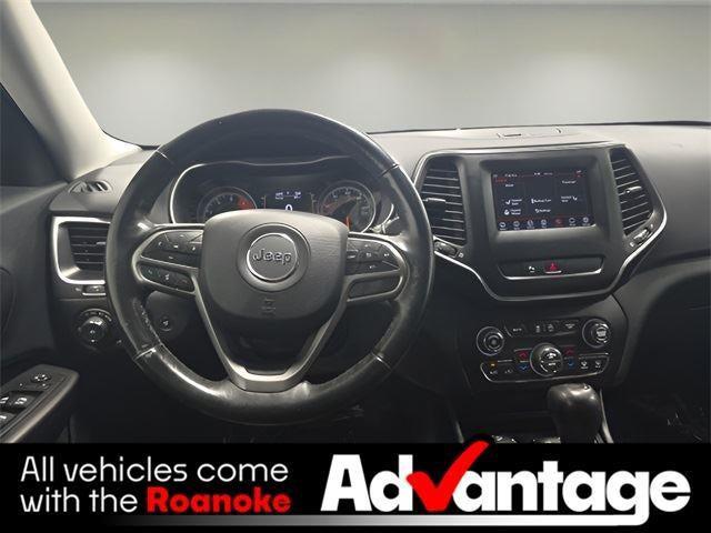 2019 Jeep Cherokee Latitude Plus 4x4 2019 Jeep Cherokee Latitude Plus 4x4